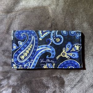 Vera Bradley checkbook holder
